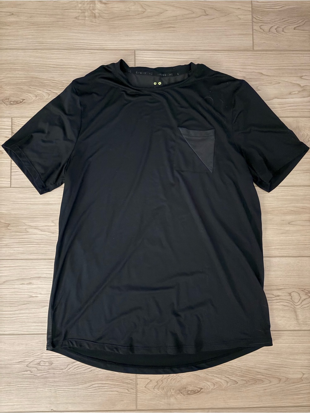 Grand AC men’s pocket tee workout shirt